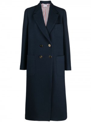 Двубортное пальто Thom Browne. Цвет: синий