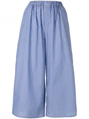 Укороченные полосатые брюки Cristaseya. Цвет: синий