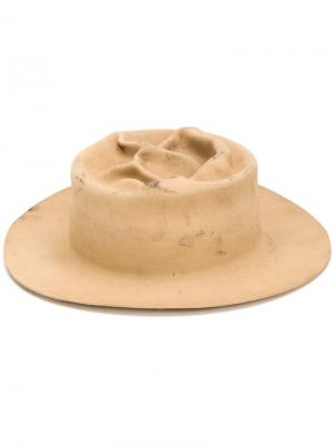 Фетровая шляпа с фактурным верхом Horisaki Design & Handel. Цвет: телесный