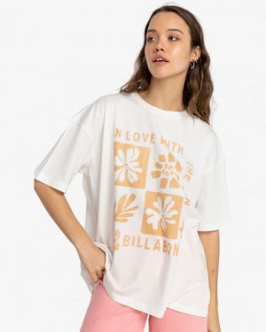 Женская футболка In Love With Sun Billabong. Цвет: белый