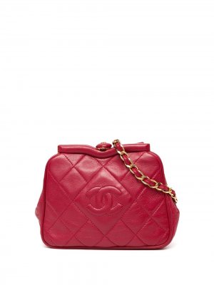 Стеганая поясная сумка 1990-х годов с логотипом CC Chanel Pre-Owned. Цвет: красный