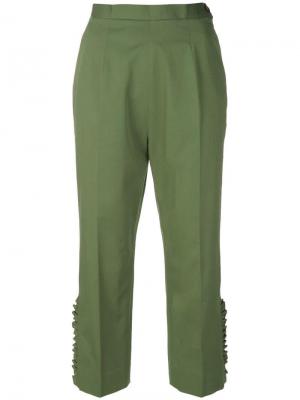Укороченные брюки с оборками I'M Isola Marras. Цвет: зеленый