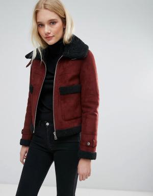 Укороченное пальто с большими карманами Urbancode. Цвет: красный