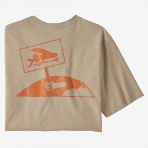 Мужская футболка «Responsibili Protest Fly Fish» , цвет Oar Tan Patagonia