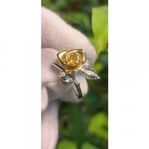 Перстень Роза К-14020, белое, желтое золото, 585 проба, родирование, бриллиант, размер 17, белый, желтый Альдзена. Цвет: белый/желтый