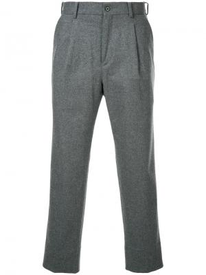 Классические брюки Estnation. Цвет: серый
