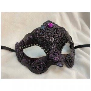 Венецианская маска c напылением, фиолетовая (13715) Giacometti. Цвет: фиолетовый