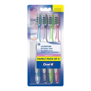 Набор экстрамягких зубных щеток для всей семьи (4 шт), Toothbrush Ultrathin Sensitive Family Extra Soft Set, Oral-B
