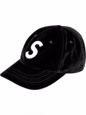 Бархатная кепка с логотипом Supreme. Цвет: черный