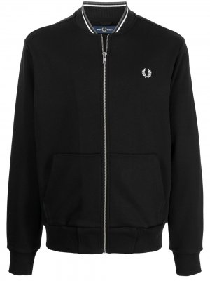 Однотонный бомбер FRED PERRY. Цвет: черный