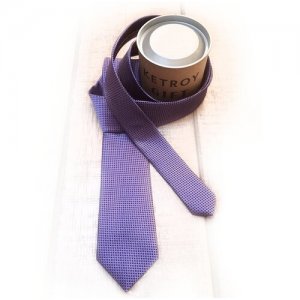Мужской галстук сиреневый в подарочной упаковке KETROY. Цвет: фиолетовый