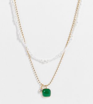 Набор из 2 ожерелий с нитью искусственного жемчуга и камнем изумрудного цвета Inspired-Золотистый Reclaimed Vintage