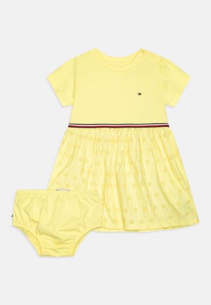 Платье дневное BABY BRODERIE COMBI DRESS , цвет yellow tulip Tommy Hilfiger
