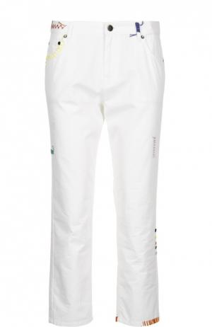 Укороченные брюки прямого кроя с контрастной отделкой Mira Mikati. Цвет: белый