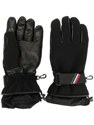 Лыжные перчатки со вставками Moncler Grenoble. Цвет: черный
