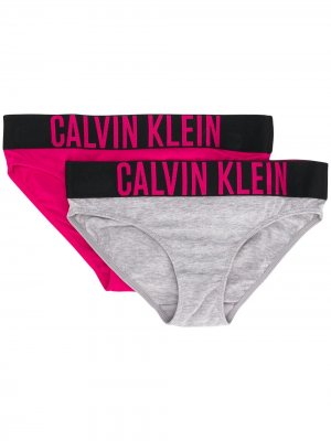 Комплект из двух трусов-брифов Calvin Klein Kids. Цвет: розовый