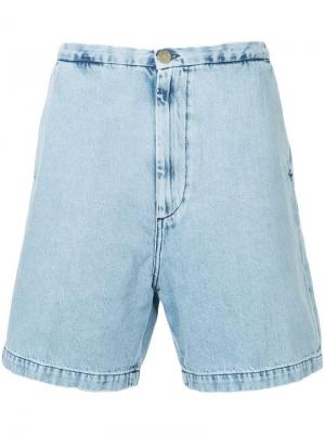 Базовые джинсовые шорты Covert. Цвет: синий