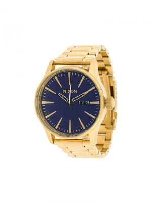 Наручные часы Sentry Nixon. Цвет: золотистый