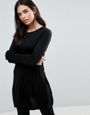 Короткое приталенное трикотажное платье с длинными рукавами Dex. Цвет: черный
