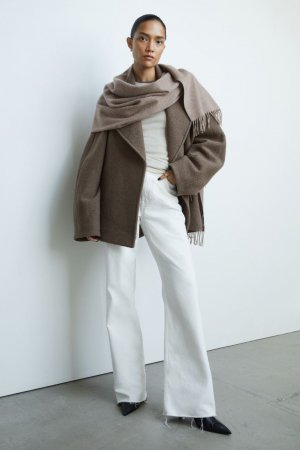 Шерстяной шарф-одеяло с бахромой , бежевый H&M