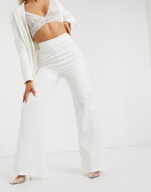 Белые расклешенные строгие брюки -Белый Club L London