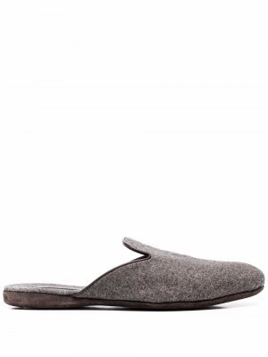 Almond-toe leather slippers Corneliani. Цвет: коричневый