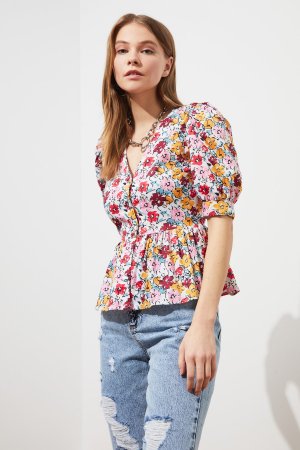Рубашка с V-образным вырезом и цветочным принтом Trendyol