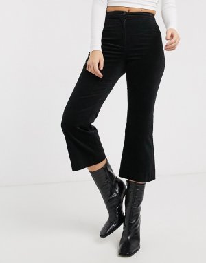 Укороченные расклешенные брюки из бархата черного цвета -Черный Monki