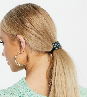 Серебристая металлическая резинка для волос с зелеными стразами Exclusive-Зеленый цвет DesignB London