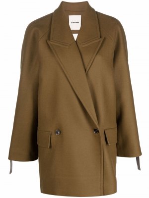 Двубортное пальто Edvert Aeron. Цвет: коричневый