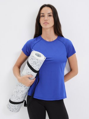 Спортивная футболка Zarina. Цвет: синий