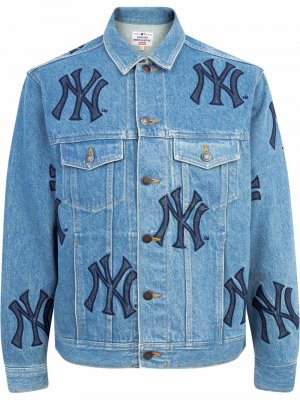 Джинсовая куртка из коллаборации с New York Yankees Supreme. Цвет: синий