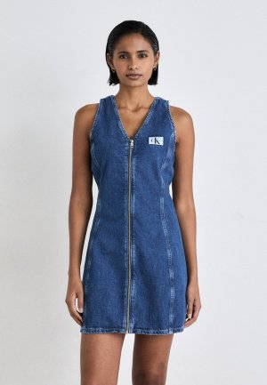 Джинсовое платье ZIP THROUGH SLEEVELESS DRESS , цвет denim medium Calvin Klein Jeans