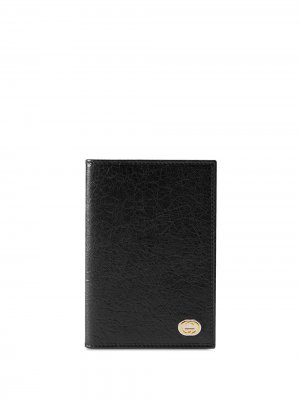 Обложка для паспорта с металлическим логотипом Gucci. Цвет: черный