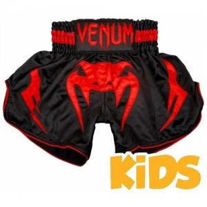 Детские шорты для тайского бокса Bangkok Inferno (R) Venum. Цвет: черный/красный
