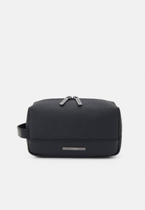 Косметичка MODERN BAR WASHBAG UNISEX , цвет black saffiano Calvin Klein