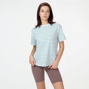 Женская футболка Streetbeat Striped Tee. Цвет: разноцветный