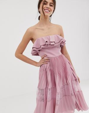Розовое платье без рукавов с оборкой и плиссированной юбкой Рremium-Розовый True Decadence
