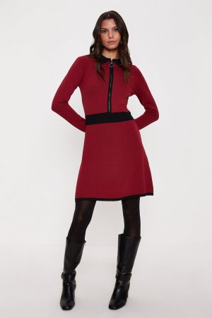 Вязаное мини-платье с оттоманским поясом , красный Oasis
