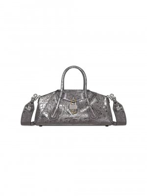 Эластичная сумка Mini Antigona из ламинированной кожи, серый Givenchy