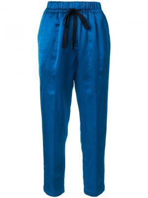 Укороченные брюки с эластичным поясом Forte. Цвет: синий