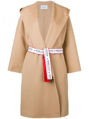 Пальто с капюшоном и поясом Forte Dei Marmi Couture. Цвет: бежевый