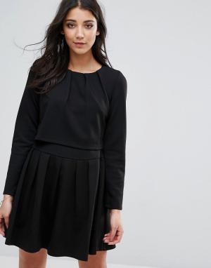 Короткое приталенное платье Alexa d.RA. Цвет: черный