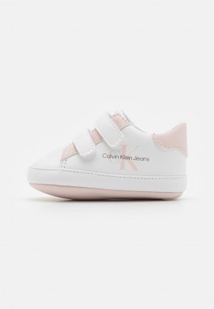 Туфли для ползания JEAN , цвет white/pink Calvin Klein Jeans
