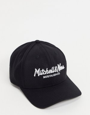 Черная бейсболка с прописным логотипом -Черный цвет Mitchell & Ness