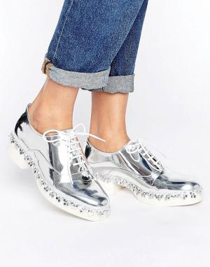 Туфли на плоской подошве со шнуровкой E8 by MIISTA Freja Eeight. Цвет: серебряный