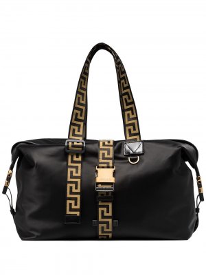 Дорожная сумка с декором Greca Versace. Цвет: черный