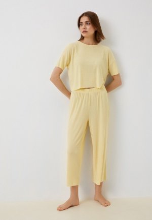 Пижама Vitacci. Цвет: желтый