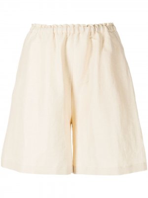 High-waisted linen shorts Totême. Цвет: бежевый