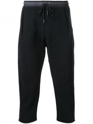 Укороченные спортивные штаны Revised. Цвет: чёрный
